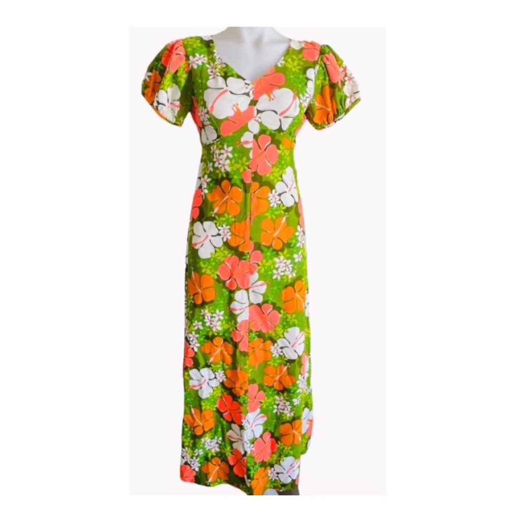60’s VINTAGE made in hawaii barkcloth mu’umu’u